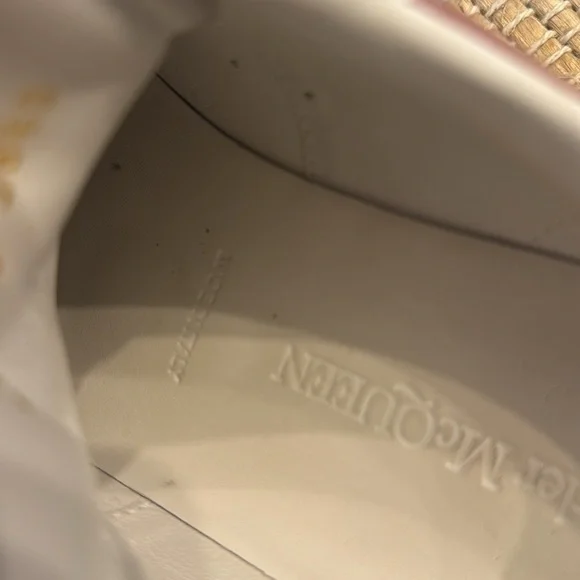 Alexander McQueen Oversized Women's White and Pink Sneakers - Picture 13 of 16